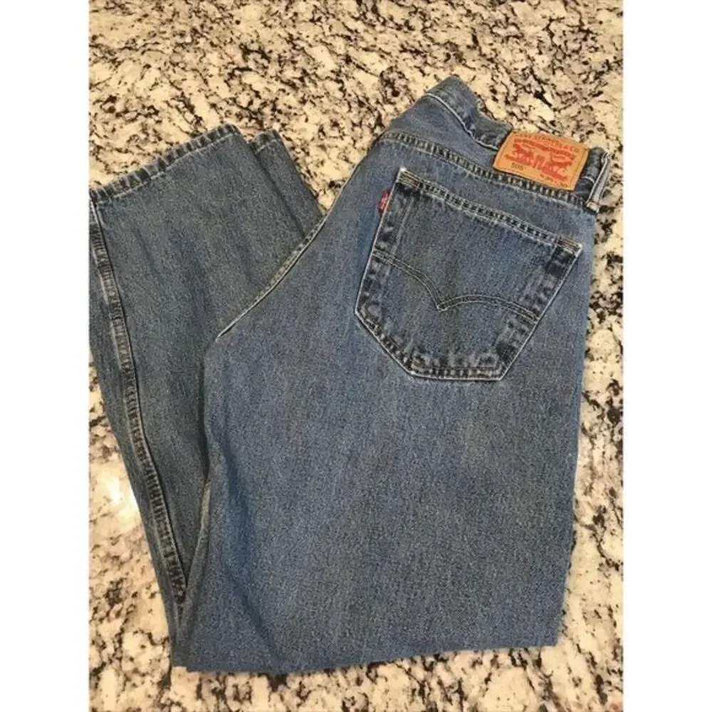 Levi's‎ 505 Jeans Men's Size 36x30 Straight Leg Mid Rise Medium Wash
